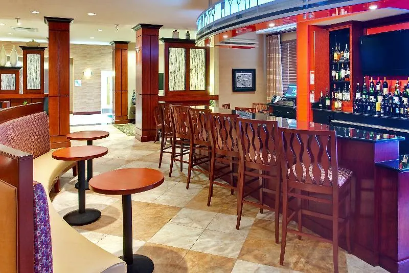 孟菲斯沃尔夫卡瑟佳乐利假日酒店及套房 酒店 孟菲斯